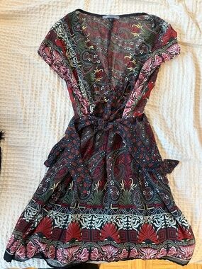 Poetry Red & Black Paisley V-Neck Tie-Waist Mini Dress